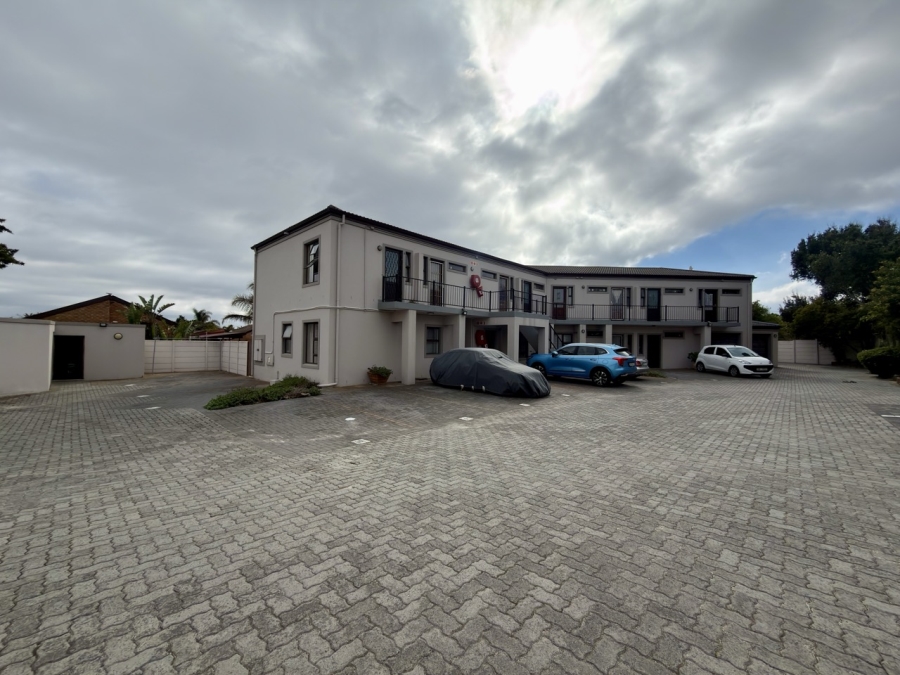 2 Bedroom Property for Sale in Table View Western Cape